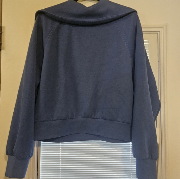 Large, 2 PC athletic set, blue, wide zip collared shirt, wide leg matching pants - Picture 6 of 11